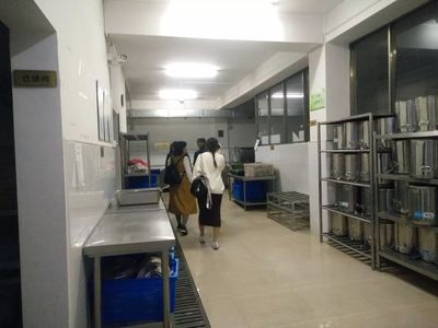 透明化管理显信心丨我校召开膳食管理委员会会议 聚焦食堂管理提升
